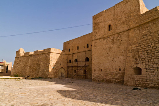 ribat -馬赫迪耶-阿拉伯設防和墓地在突尼斯北部的海邊小鎮(zhèn)