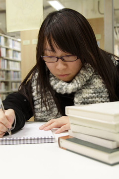 亞洲大學(xué)生圖書館