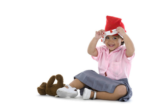 可愛的女孩與santa帽子