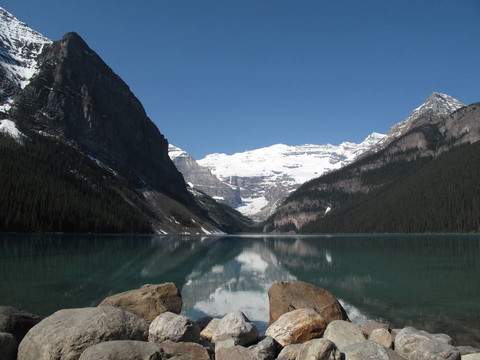 Lake Louise；加拿大