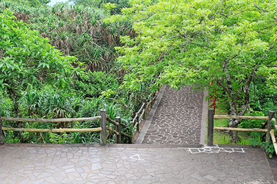 石頭路