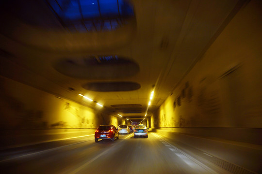 行車隧道