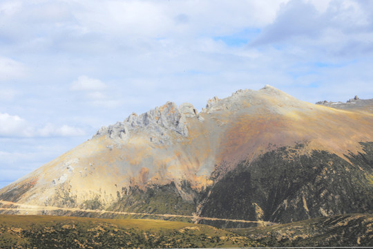 業(yè)拉山