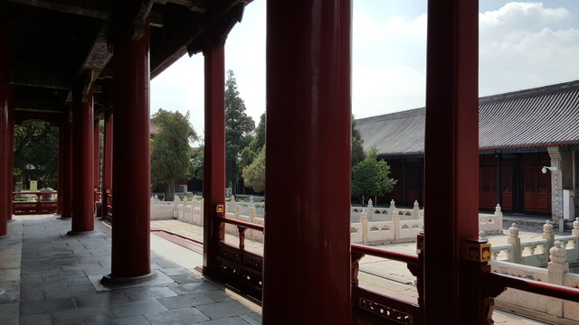 國子監(jiān)廊柱