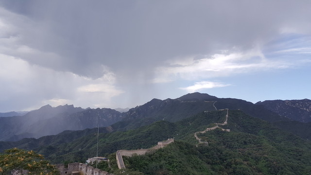 暴雨