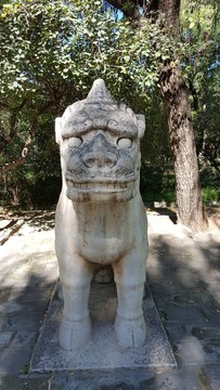 明十三陵總神道獬豸像石刻