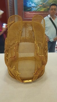 金絲翼善冠