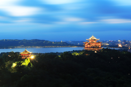 吳山天風(fēng)
