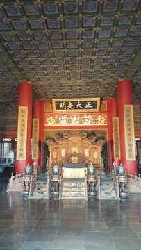 故宮乾清宮內(nèi)景