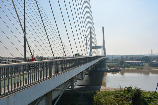 斜拉橋