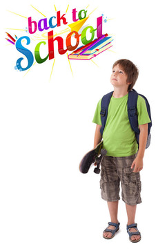孩子回到學校的主題孤立在白色