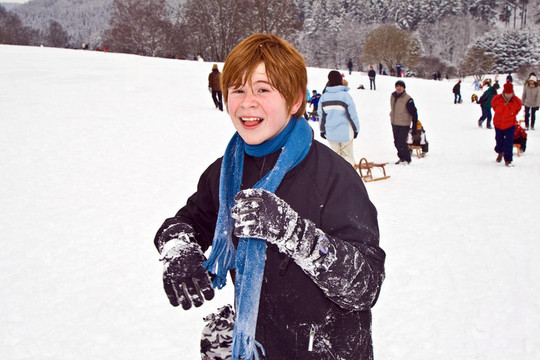 喜歡紅頭發(fā)的男孩喜歡雪