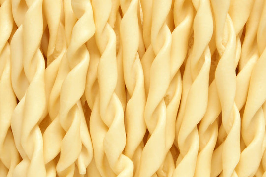 意大利面食的特寫-螺旋形
