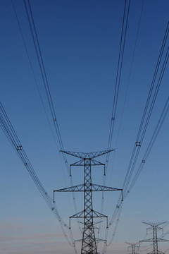 水電塔