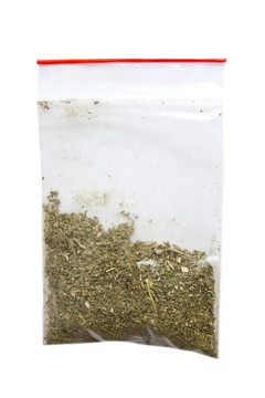 塑料袋中的醫(yī)用大麻