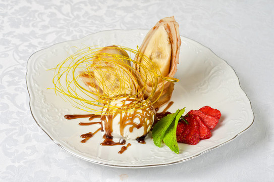 美味的煎餅甜點