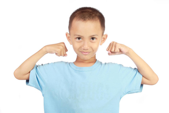 堅(jiān)強(qiáng)的小男孩