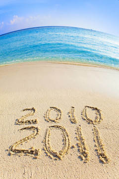 沙在海洋邊緣這是寫(xiě)2010-2011年