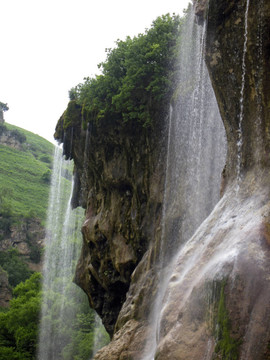 國王watrefall。77根弦