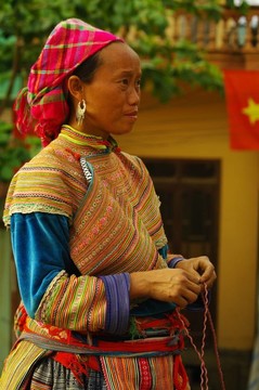 花的苗族婦女