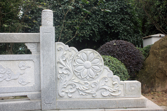 石雕欄桿