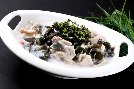 砣粉氽湯肉