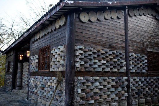 石磨屋