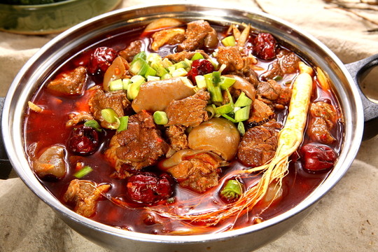 滋補驢肉火鍋