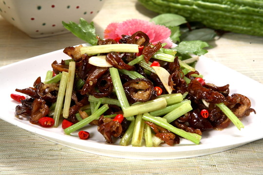 爆炒臘腸