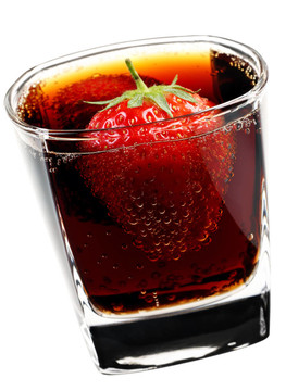 Strawberry在玻璃