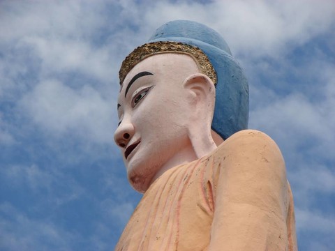 亞洲的雕像