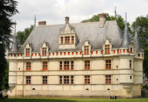 美麗的Azey le Rideau城堡；法國