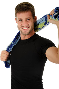 年輕的運動白人男子