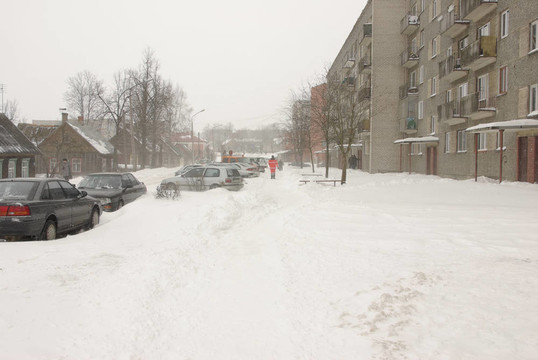 很強(qiáng)的降雪