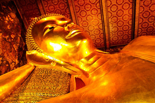 Phra chetu Phon的寺-曼谷；