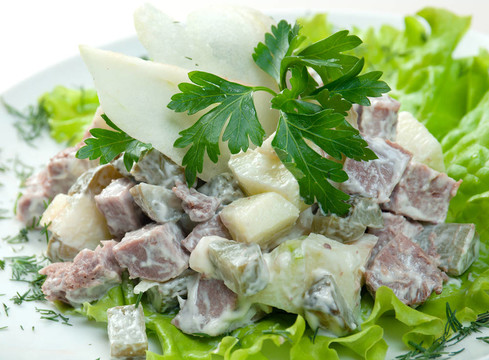 土豆牛肉沙拉