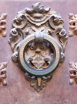 老式門環(huán)