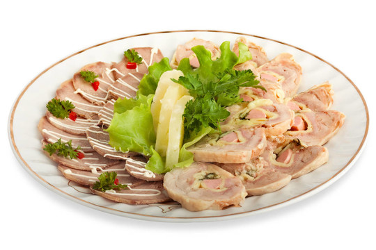 冷開胃菜肉餅；裝飾片菠蘿萵筍