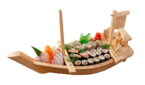 什錦壽司日本料理在船上