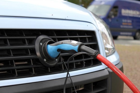電動(dòng)汽車