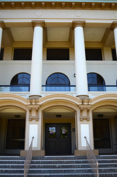大學(xué)禮堂