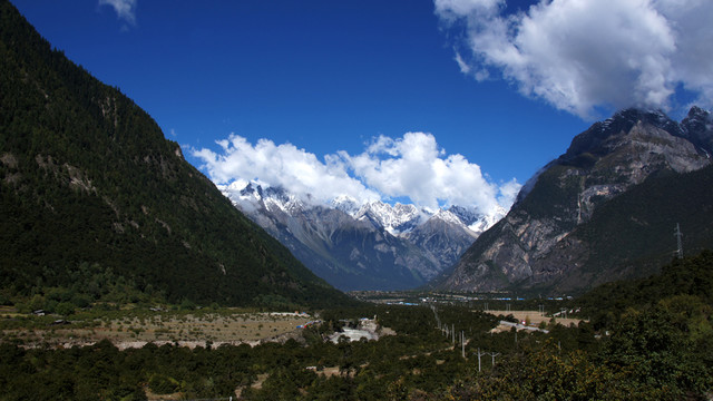 山谷