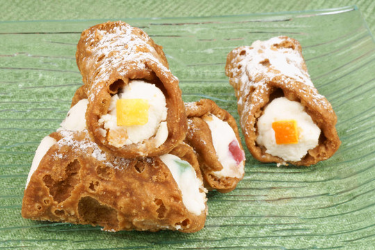 原來(lái)小西西里奶油甜餡煎餅卷