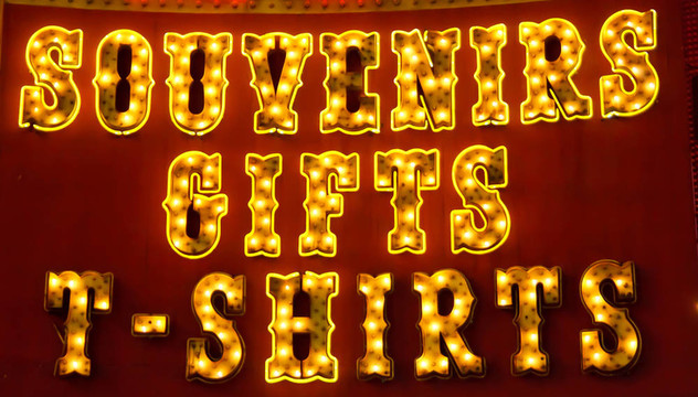 老式的紀(jì)念標(biāo)志