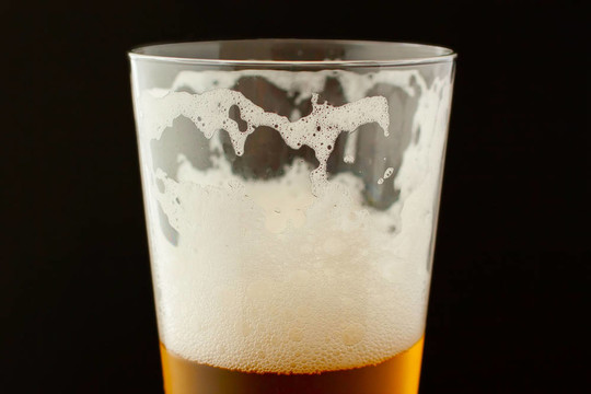 啤酒