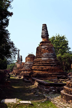 著名的寺Wat Phra Si sanphet；在Ajutthay皇家宮殿