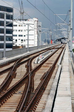 鐵路軌道上的天空列車