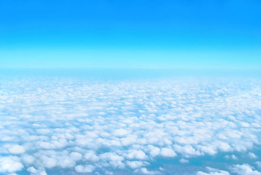 天空和云彩