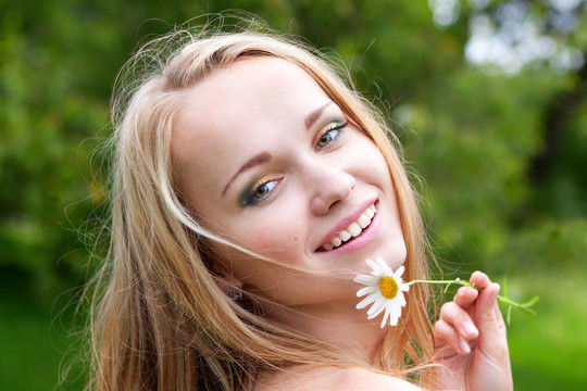 女人的甘菊