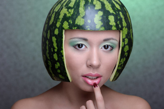 西瓜女